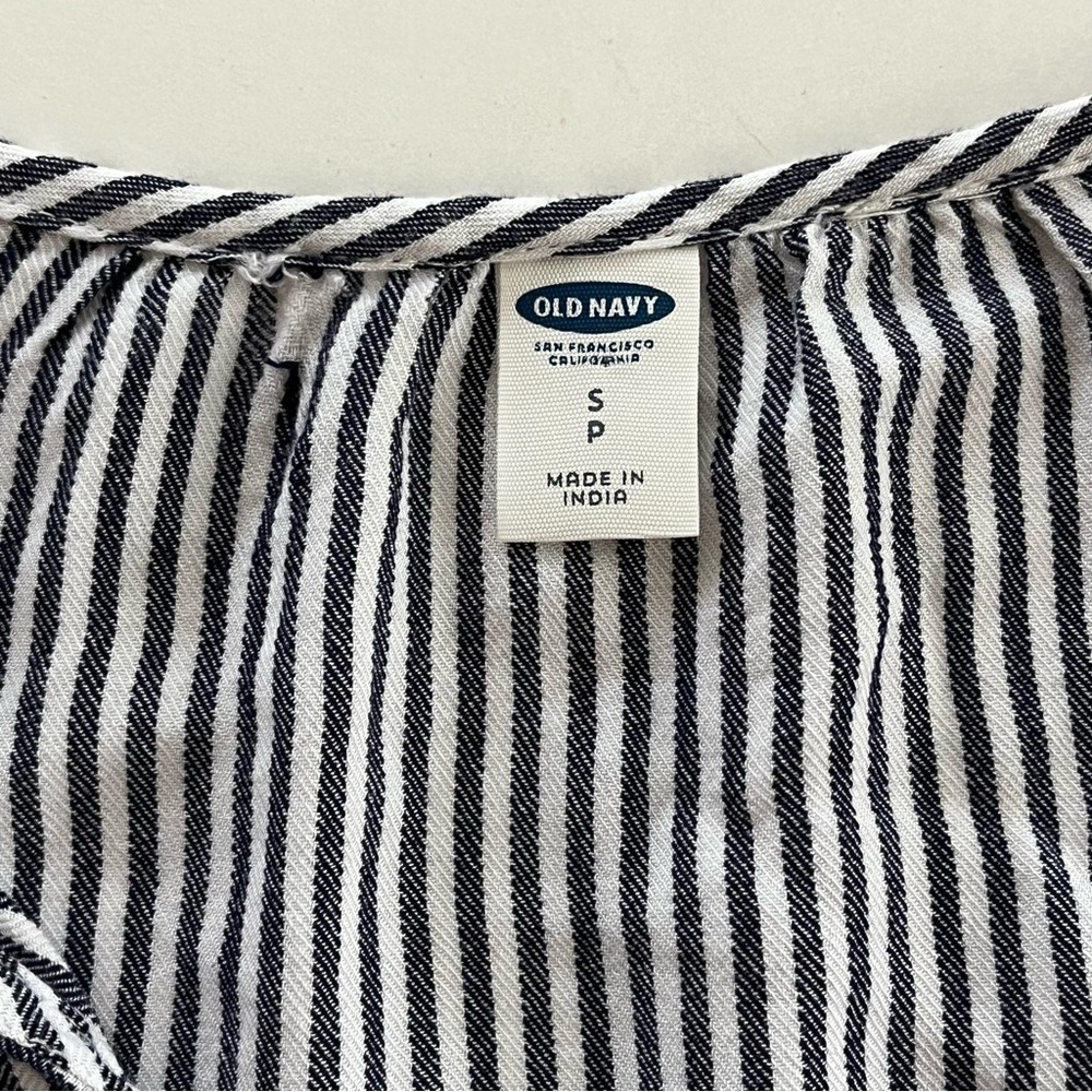 Old Navy, Stripped Dress, navy blue and white, embroidered sleeves. Size S - Picture 4 of 7